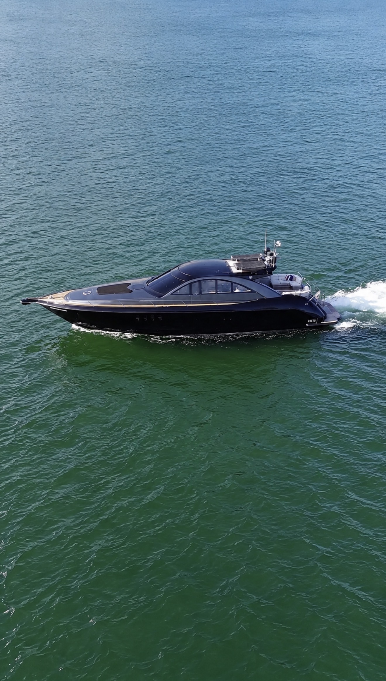 Prestige cruising on open water
